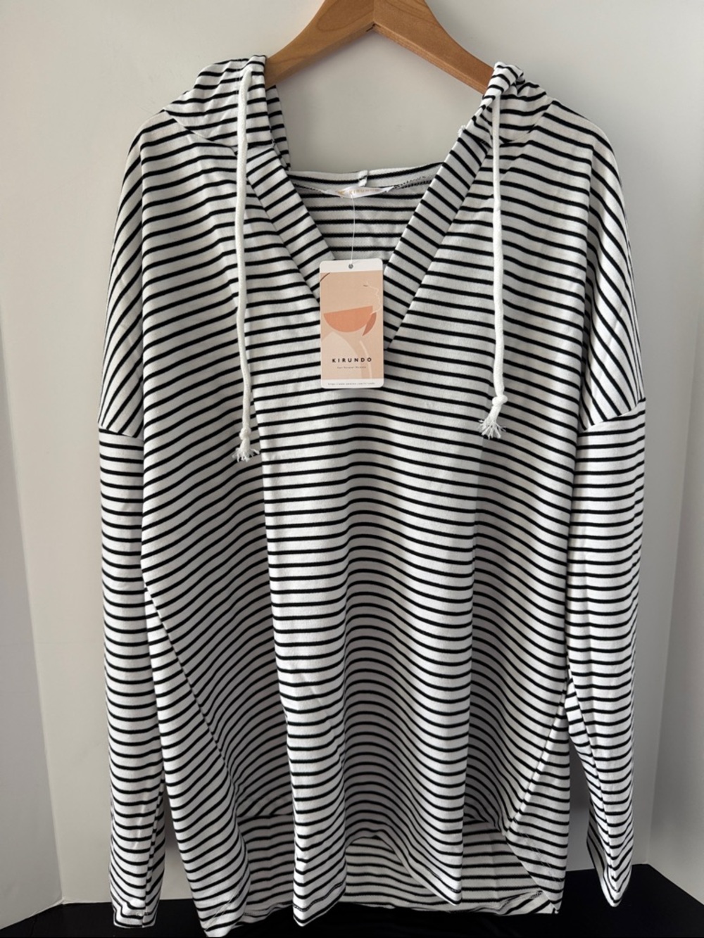 Kirundo Striped V-Neck Hoodie Sweatshirt - Black & White Size L NWT